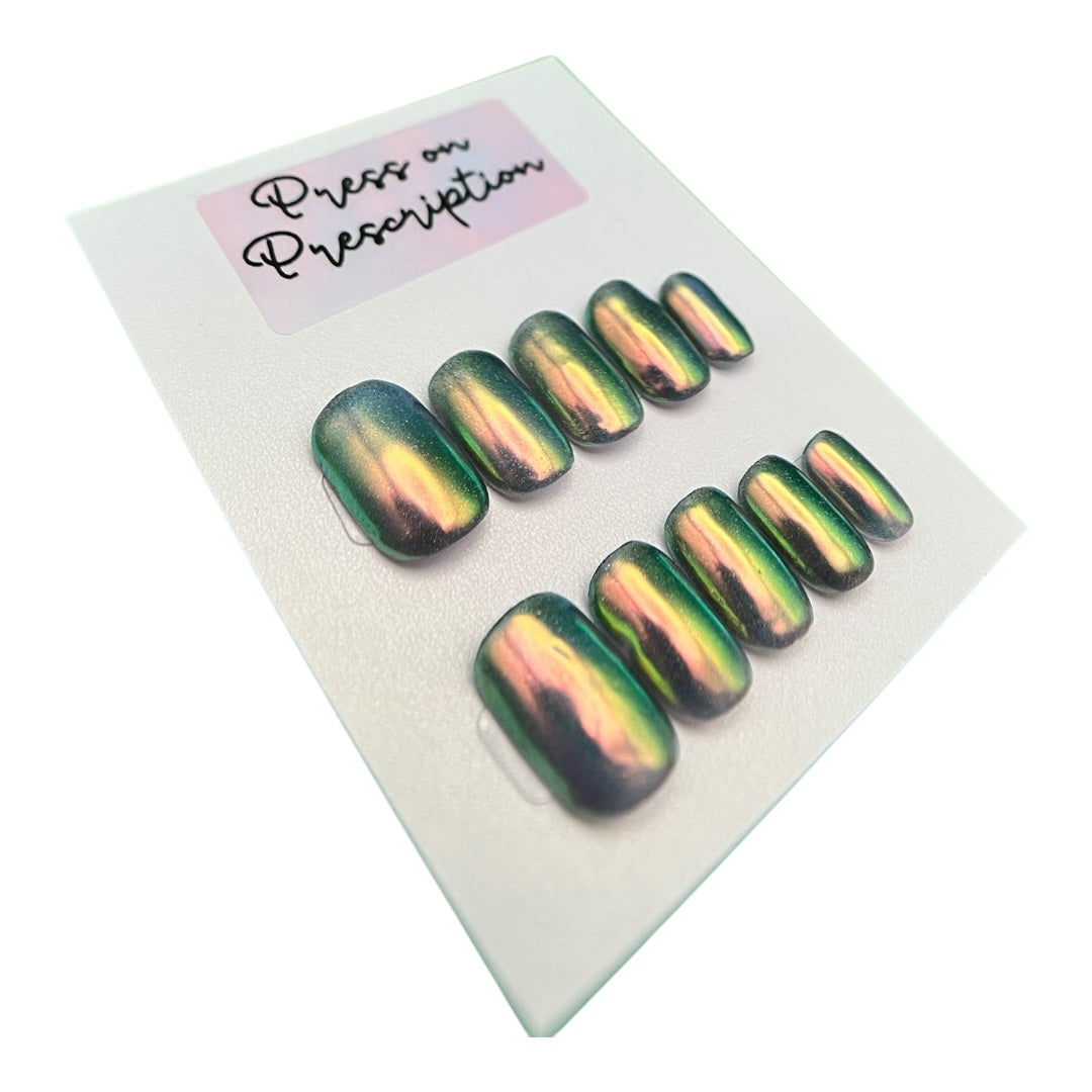 Aurora: an beautiful aura chrome over a purple glitter cat eye, shown in Medium Squoval